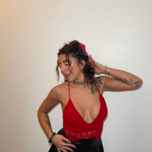 Haut rouge