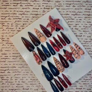 Press on nails Stanger things