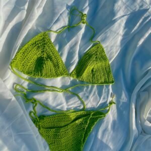 Bikini Apple Kiss